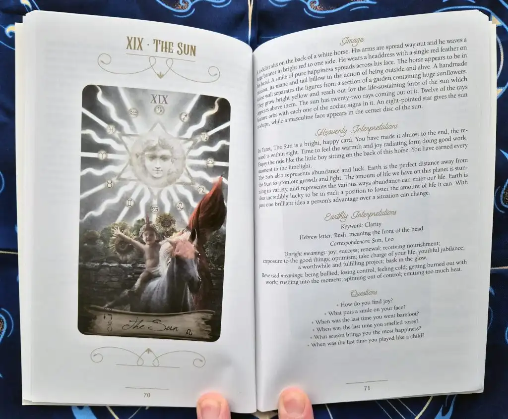 Heaven & Earth Tarot Guidebook