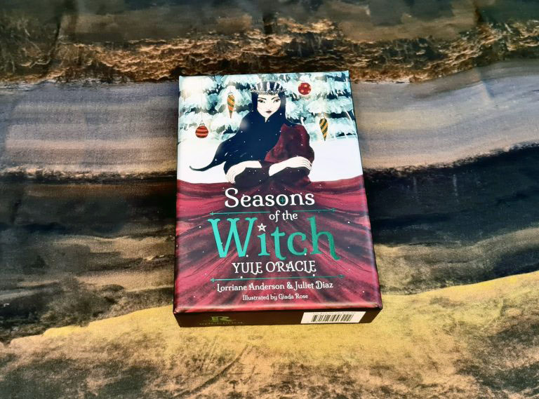 Deck Box of the Season of the Witch - Yule Oracle