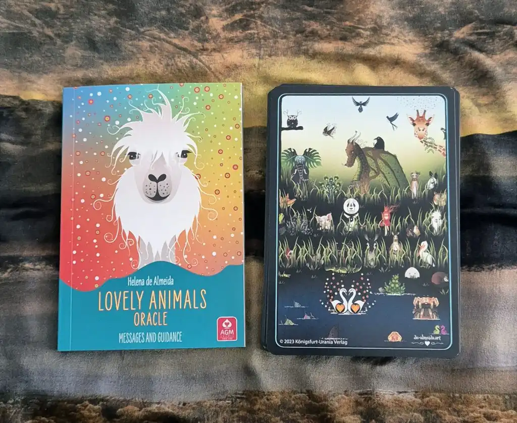Lovely Animals Oracle Deck and Guidebook