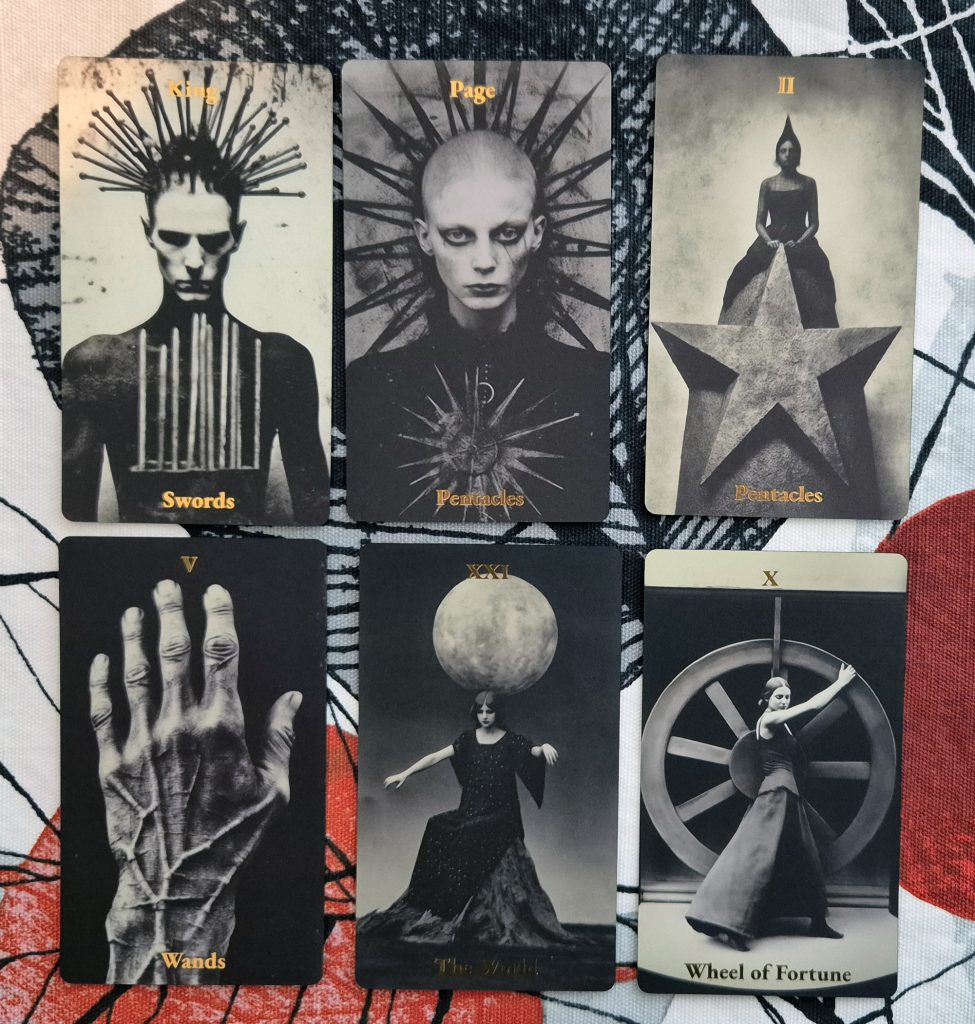 Tarot Obscuro Cards