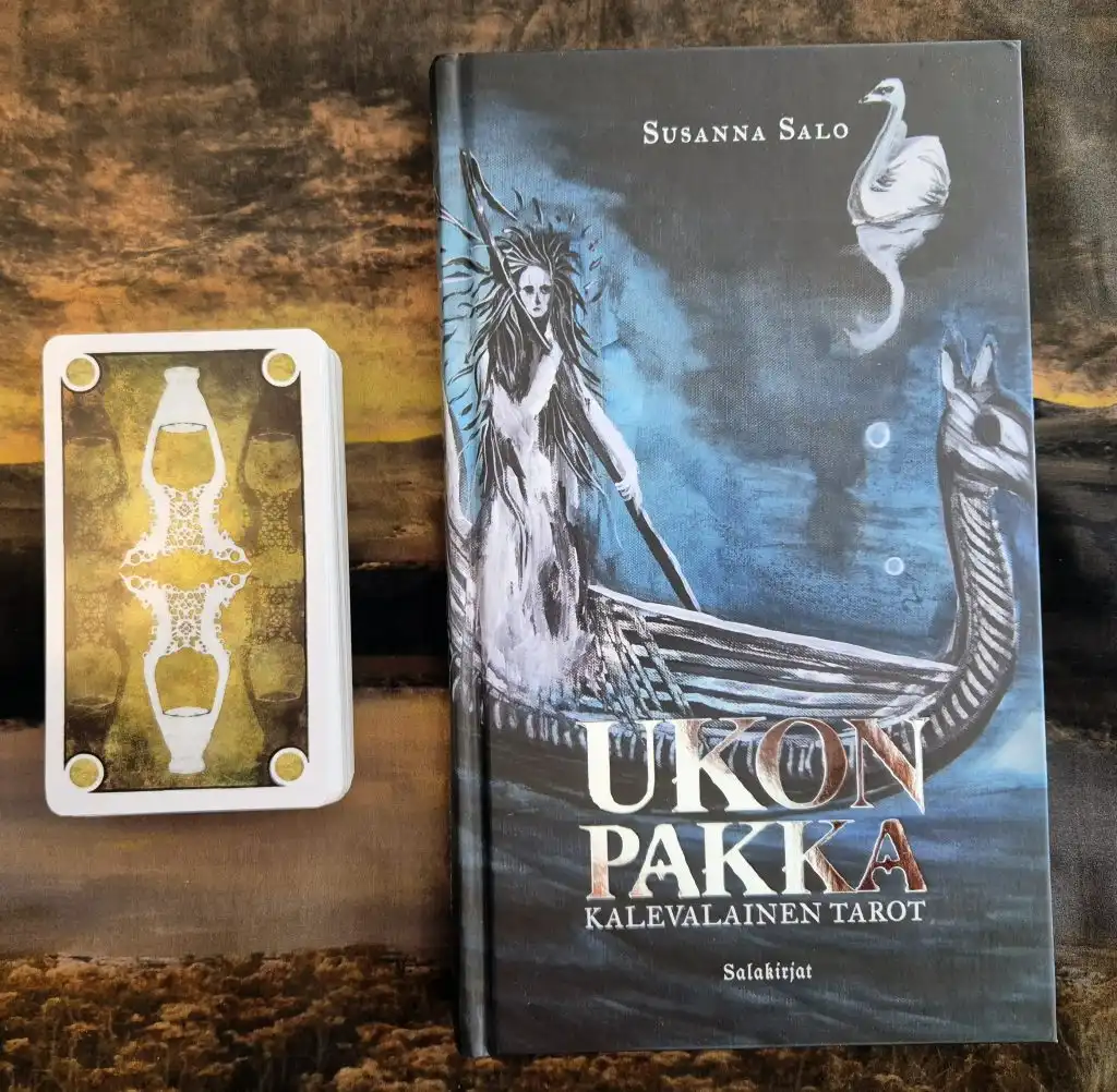 Ukon pakka / Mythologia Fennica Tarot Deck and Guidebook