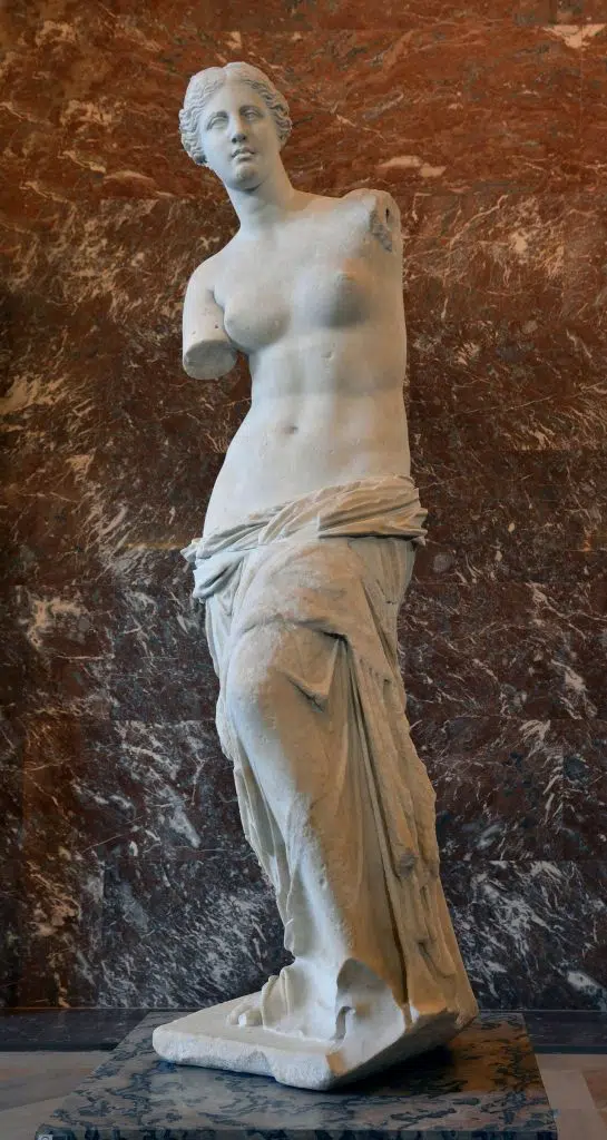 9f6c456f front views of the venus de milo