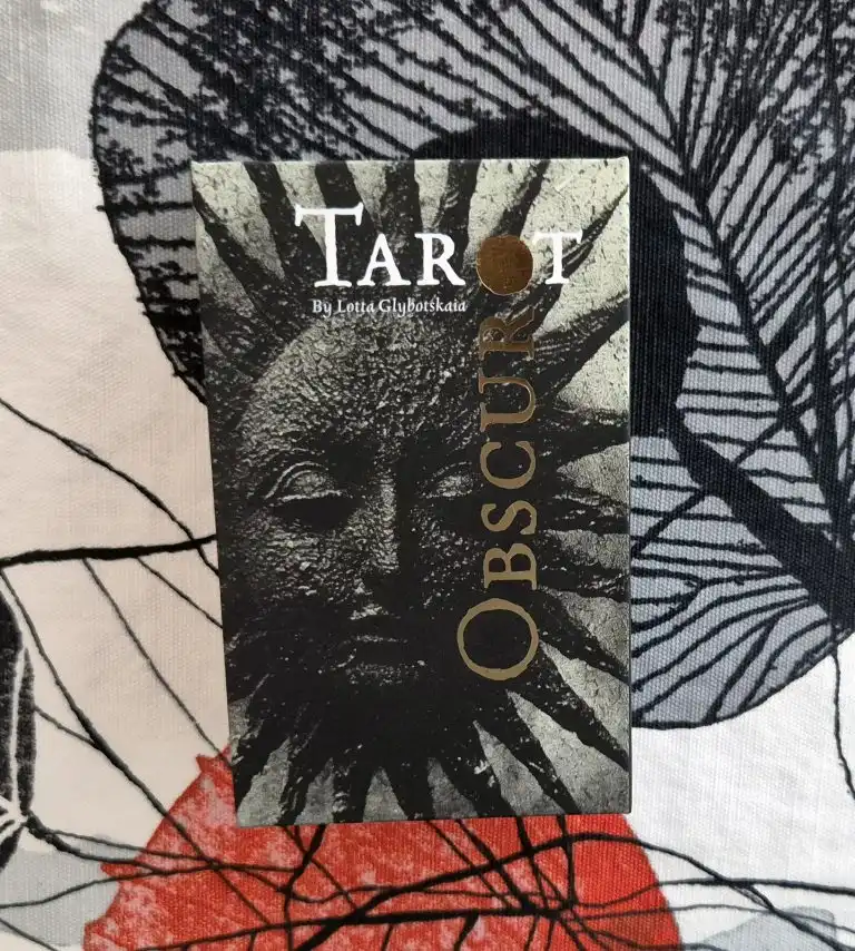 b4c61aea tarot obscuro 1