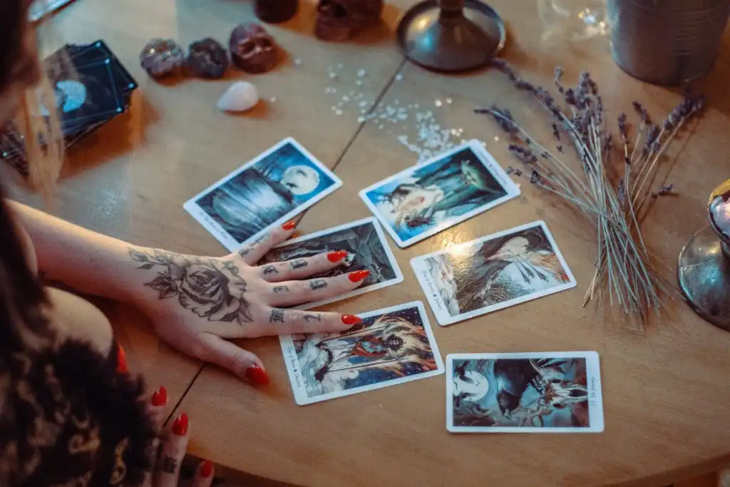 Divination is one of the most used ways to use tarot cards