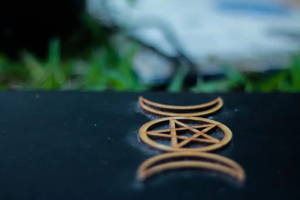 Wiccan symbols